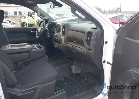 2022 Chevrolet Silverado 1500 Ltd 2Wd Long Bed Wt z USA, uszkodzony, nr VIN 3GCNWAED9NG209794